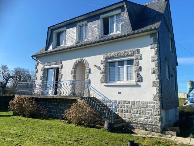 Maison à vendre à Plounévézel 29270