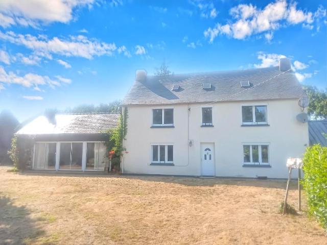Maison à vendre à Plonévez du Faou 29530
