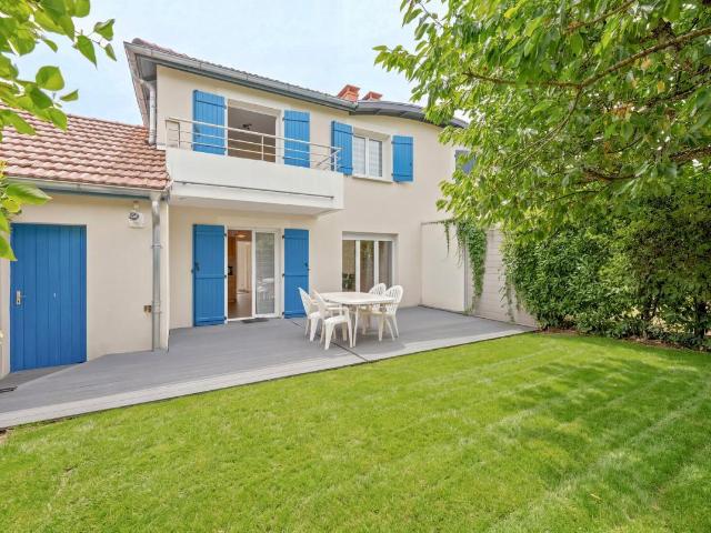Maison à vendre à Prévessin Moëns 01280