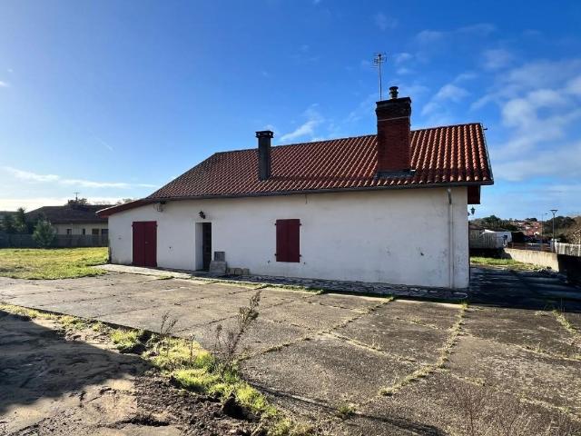 Maison À Vendre à rafraichir