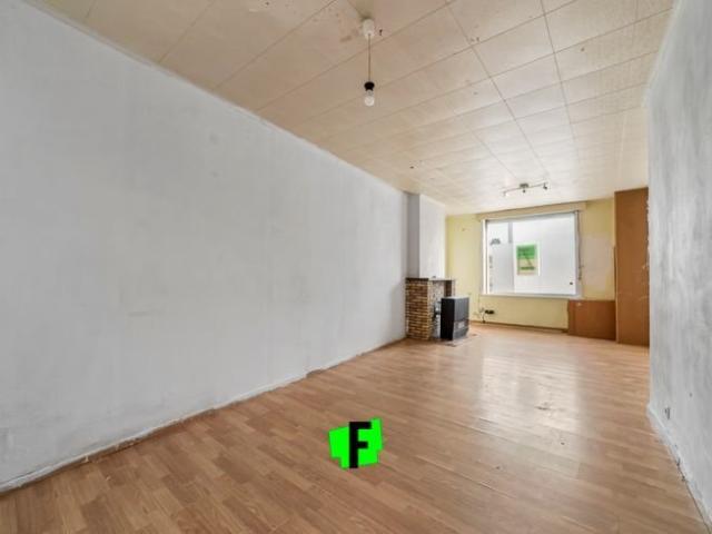 Maison à vendre à rénover avec connexion facile à Ostende