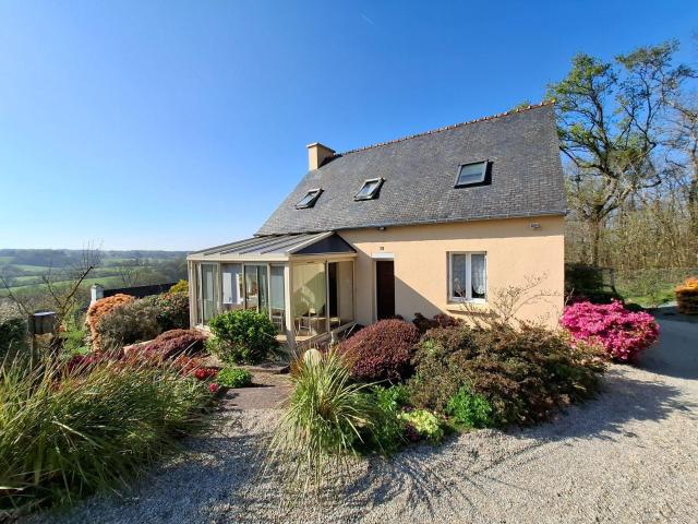 Maison à vendre à Rostrenen 22110