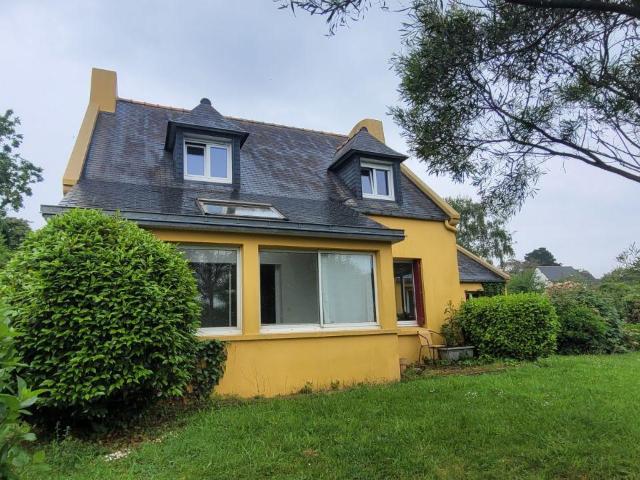 Maison à vendre à Roscanvel 29570