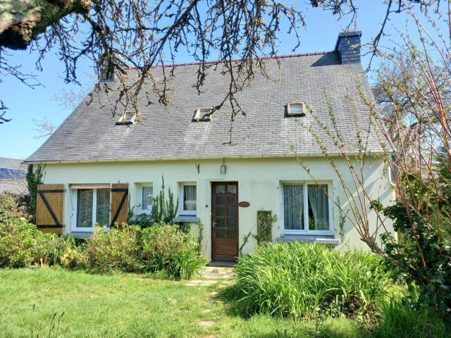 Maison à vendre à Roscanvel 29570