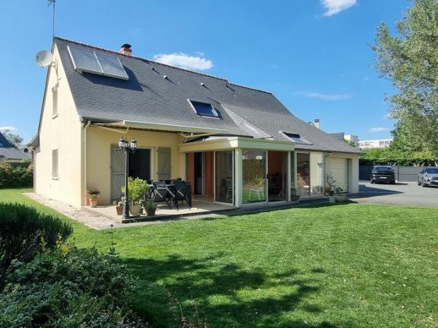 Maison à vendre à Saint Barthélemy d'Anjou 49124