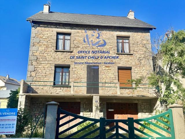Maison à vendre à Saint Chély d'Apcher 48200