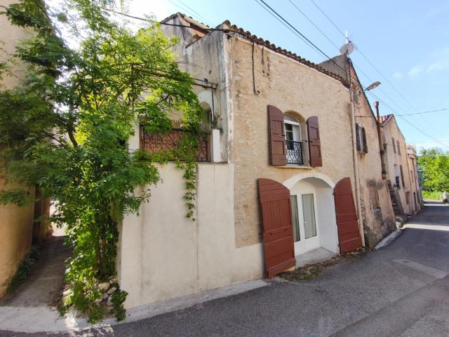 Maison à vendre à Saint Étienne les Orgues 04230