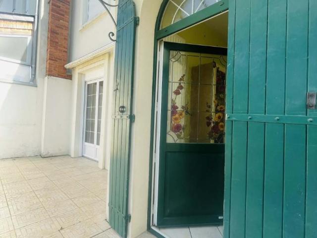 Maison à vendre à Saint Hilaire Saint Florent 49400