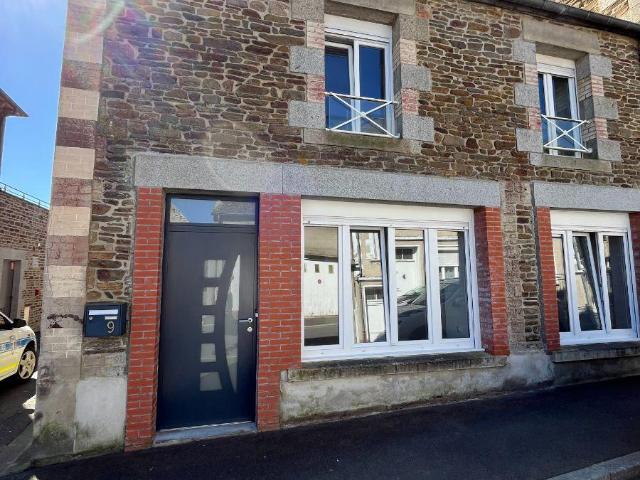 Maison à vendre à Saint James 50240