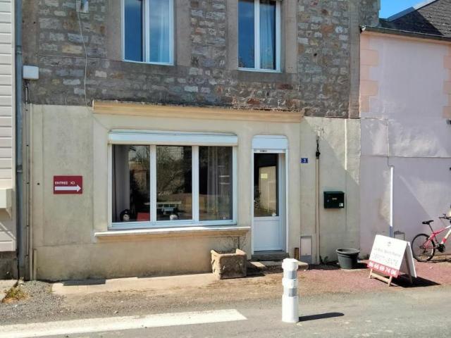 Maison à vendre à Saint Jean du Corail 50140
