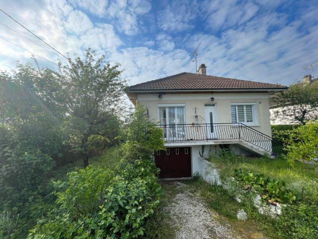 Maison à vendre à Saint Parres aux Tertres 10410