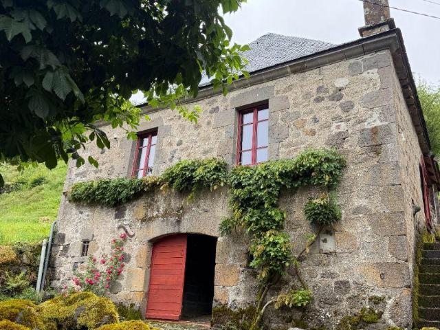 Maison à vendre à Saint Paul de Salers 15140