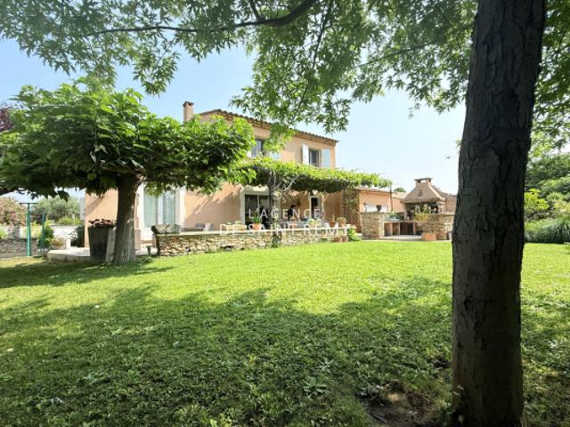 Maison à vendre à Saint Rémy de Provence ? Proche centre ville