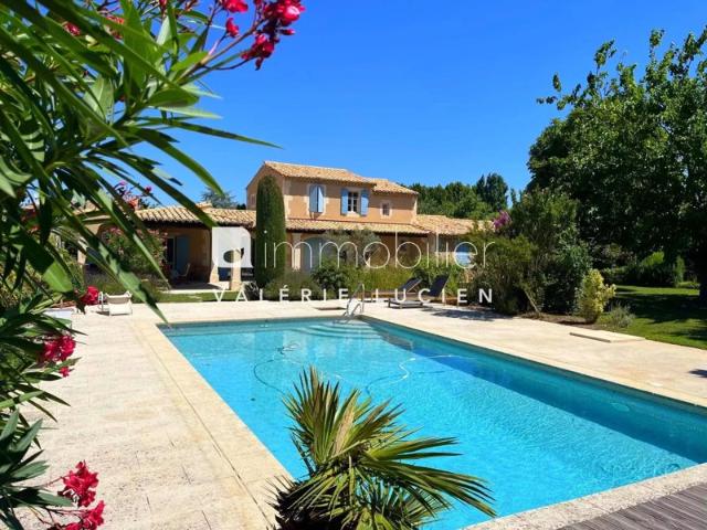 Maison à vendre à Saint Rémy de Provence – Quartier recherché