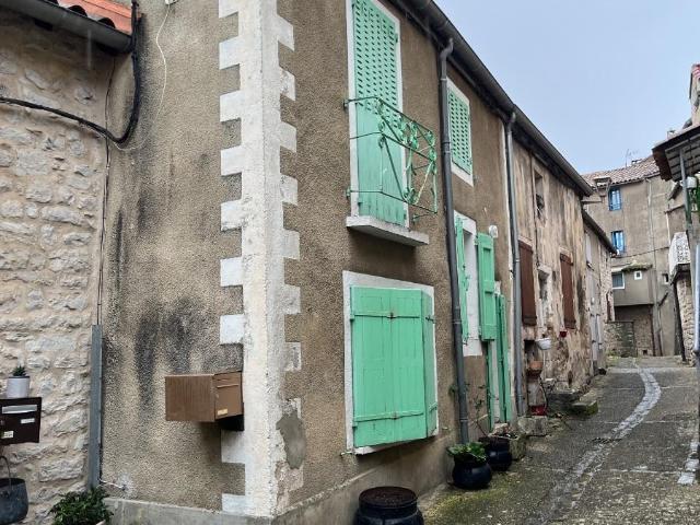 Maison à vendre à Sainte Eulalie de Cernon 12230