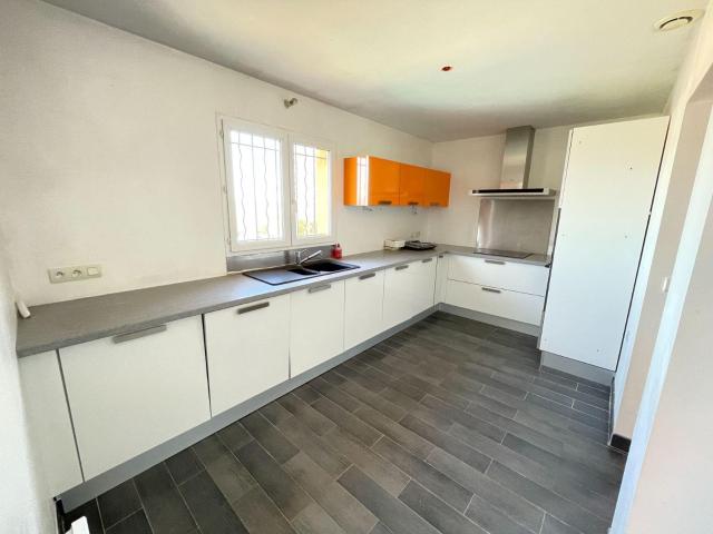 Maison à vendre à Sainte Tulle 04220