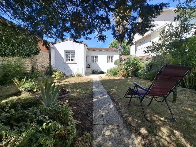 Maison à vendre à Saintes 17100