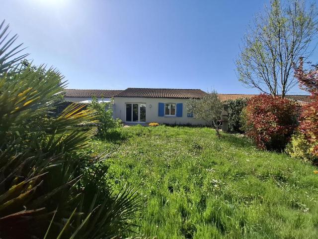 Maison à vendre à Saintes 17100