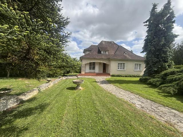 Maison à vendre à Savigny en Septaine 18390