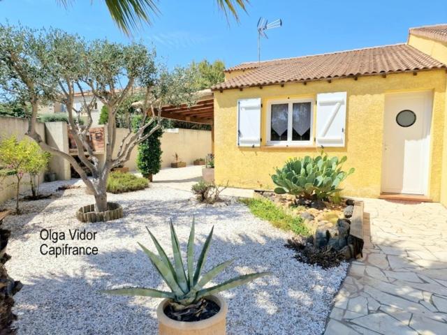 Maison à vendre AGDE QUARTIER RECHERCHE VILLA 4 CHAMBRES AVEC GARAGE PARKING TERRAIN ARBORE ET TERRASSES
