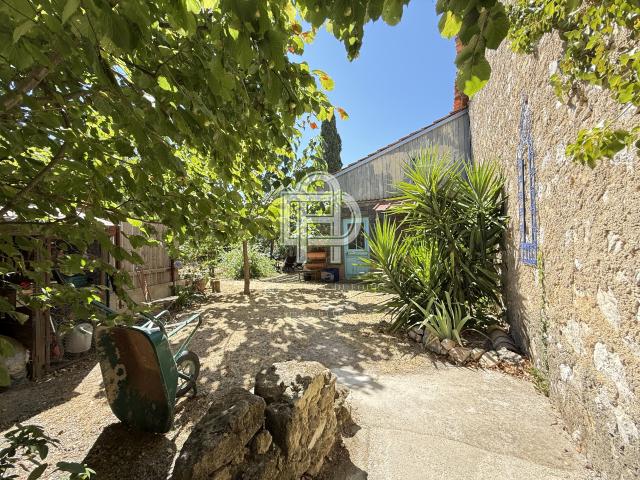Maison à vendre avec 3 chambres à Sallèles D'Aude 11
