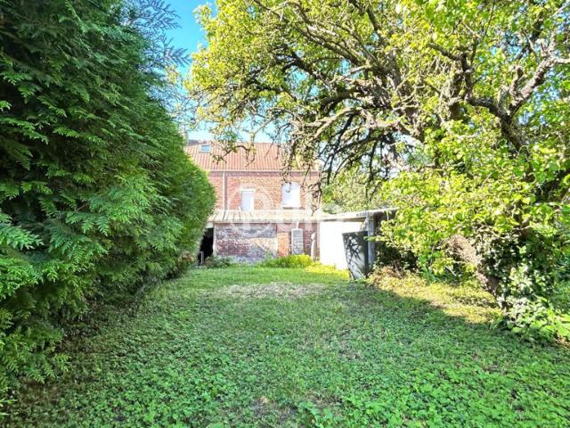 Maison à vendre Avion, 4 chambres possibilité 5, jardin, garage