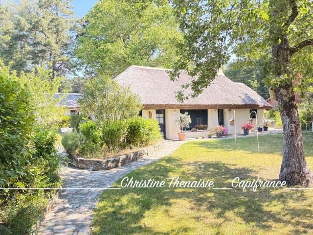 Maison À Vendre: Bourrine et bourrineau 4 chambres dans Domaine sécurisé avec piscine et tennis Saint Jean de Monts