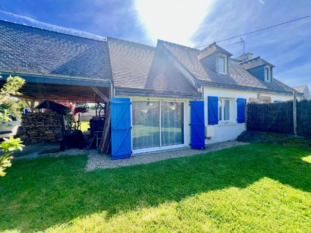 Maison À Vendre Belle vue dégagée au calme d'un petit port de rêve