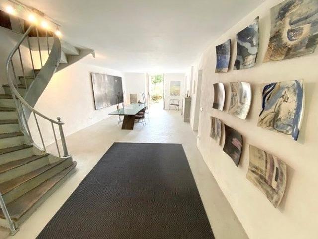 Maison d'artiste et galerie 300m² Belvès