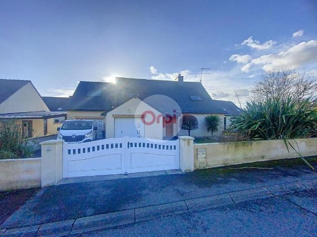 Maison à vendre de 107m² à Muzillac. 4 chambres