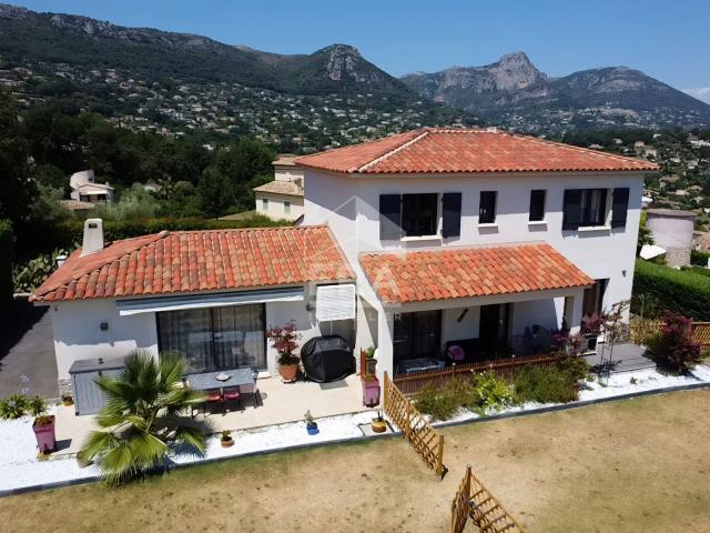 Maison à Vendre de 158 m2 Vence