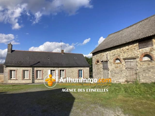 Corps de ferme sur plus de 2,6 ha à vendre Martigné Ferchaud