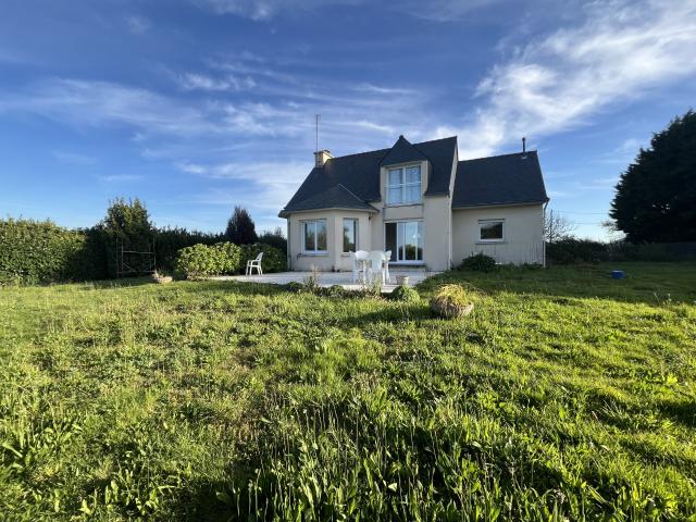 Maison à vendre entre Ploeren et Arradon 110 m2 Grand terrain Vue campagne