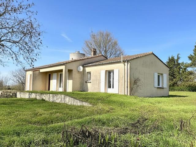 Plain pied proche commodités Single storey house close to ame