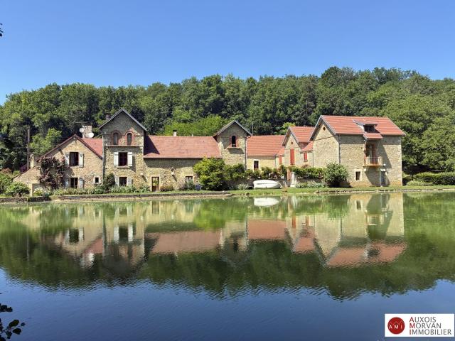 Maison à vendre Flavigny sur Ozerain 607m² Flavigny sur Ozerain
