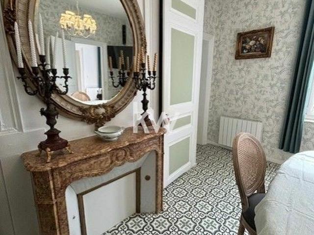 Maison de 7 pièces 246 m² à 15 MINUTES DES PLAGES