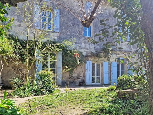 Maison à vendre Saint André de Cubzac 228m² Saint André de Cubzac