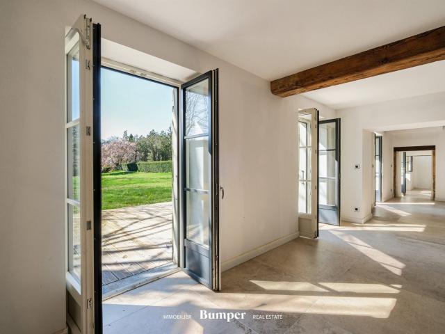 Maison à vendre Saint Genis Laval 244m² Saint Genis Laval