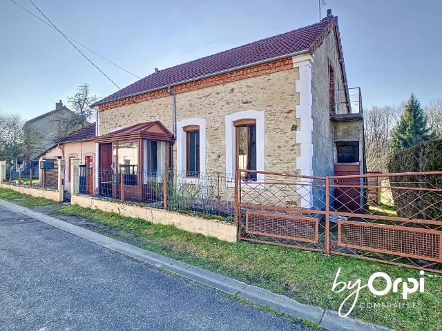 Maison À Vendre SAINT ELOY LES MINES Plain pied 3 pièces