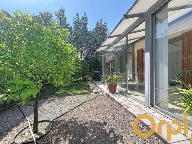 Maison À Vendre ST AYGULF, 3P avec garage et stationnements