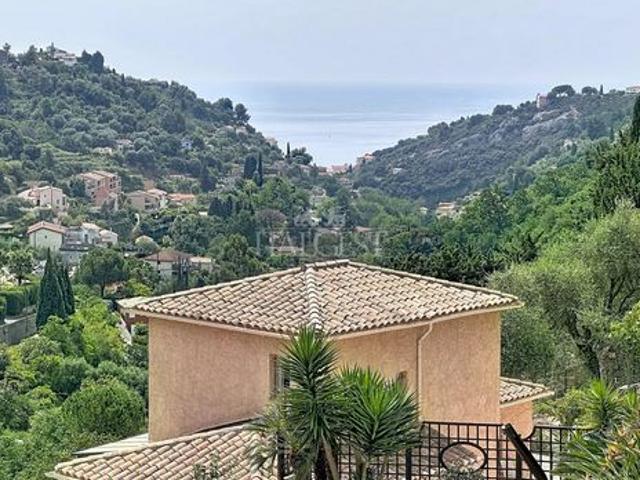 Maison à vendre sur Menton Alpes Maritimes