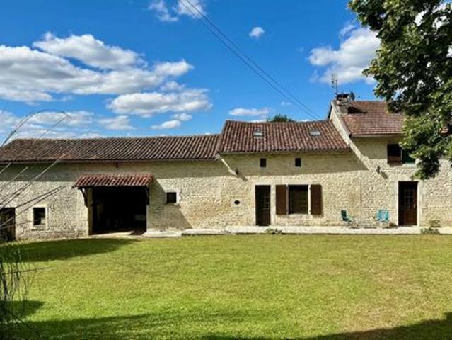 Maison à vendre sur Montjean Charente