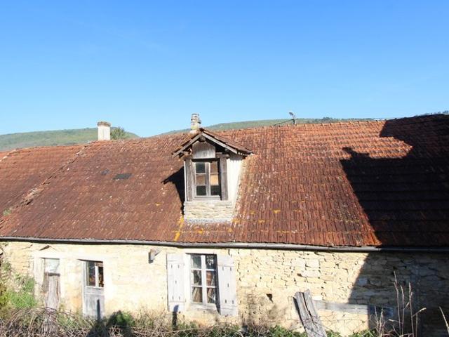 Maison à vendre P5 de 129,60 m² à rénover SAINT VICTOR SUR OUCHE 21