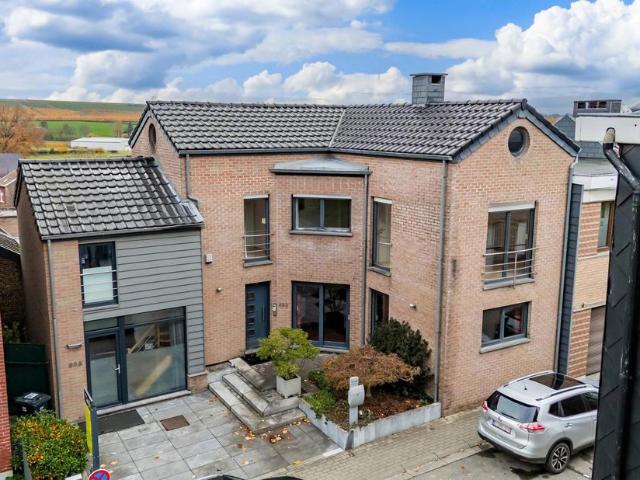 Maison à vendre pour 449000 euro avec 4 chambres à coucher