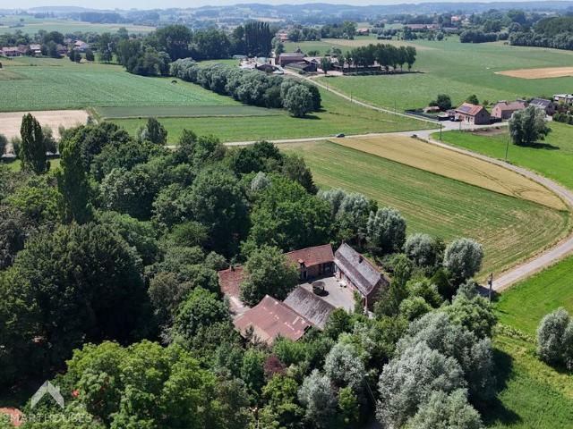 Maison à vendre pour 465000 euro avec 3 chambres à coucher