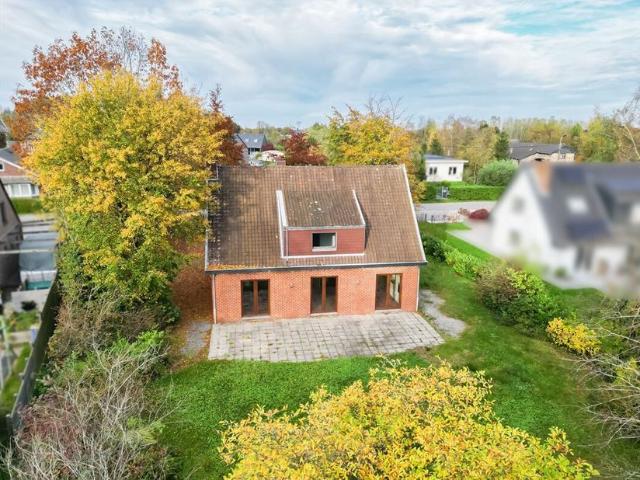 Maison à vendre pour 489000 euro avec 3 chambres à coucher