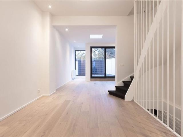 Maison à vendre pour 550000 euro avec 3 chambres à coucher