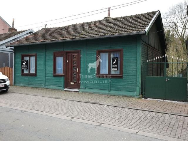 Maison à vendre pour 74999 euro avec 2 chambres à coucher