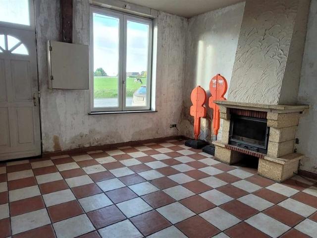 Maison à vendre pour 80000 euro avec 2 chambres à coucher