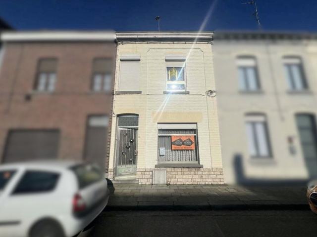 Maison à vendre pour 80000 euro avec 4 chambres à coucher
